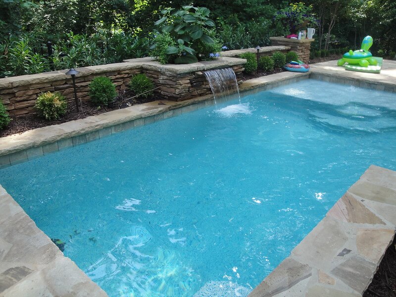 Pool with Baja Steps