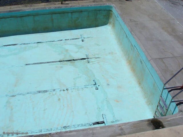 pool plaster stains